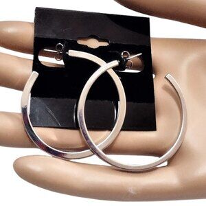 1 1/2" Avon Square Tube Hoop Pierced Post Earrings Silver Tone Vintage Open End